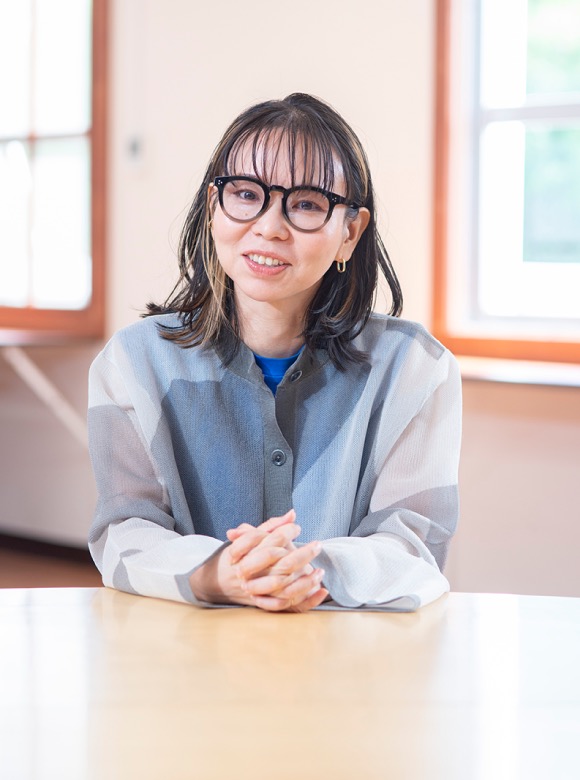 神里 僚子